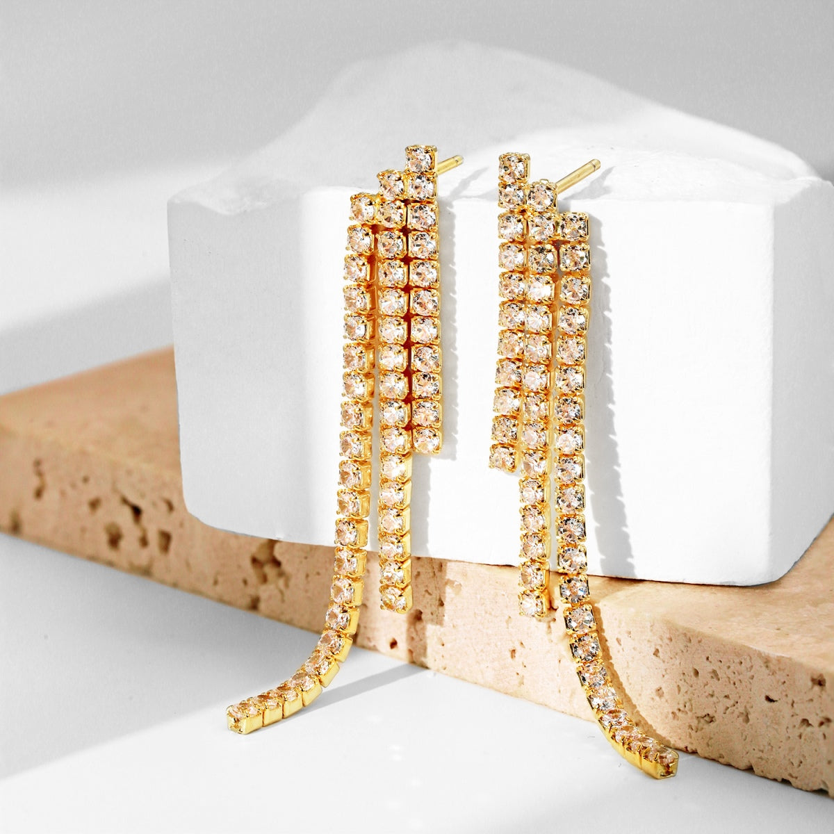 [AuraEcho]Luxurious Dainty Banquet Earrings