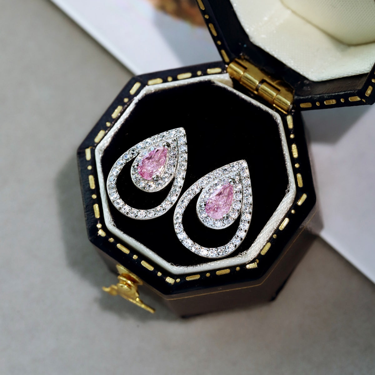 [AuraEcho]Sparkling Delicate Water Drop Shape Daily Earrings