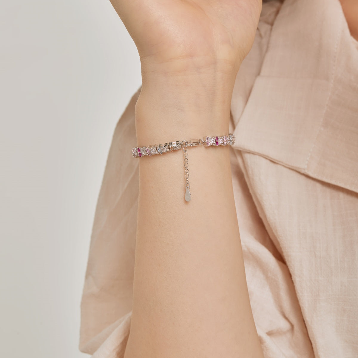 [AuraEcho]Unique Colorful Flower Shape Daily Bracelet