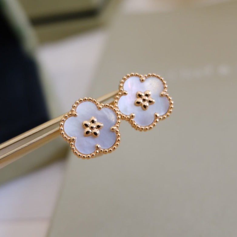 [AuraEcho]LUCKY PINK GOLD WHITE MOP EARRINGS