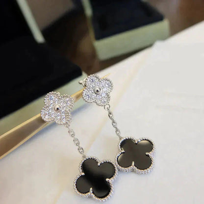 [AuraEcho]CLOVER 2 MOTIFS  DIAMOND ONYX EARRINGS SILVER