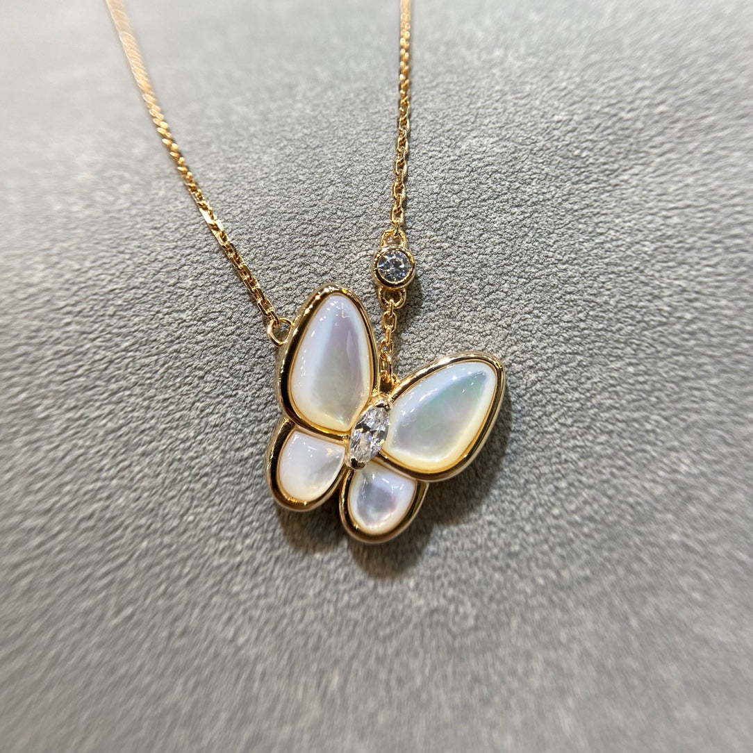 [AuraEcho]BUTTERFLY MOP DIAMOND NECKLACE