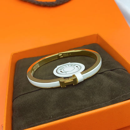 [AuraEcho]CLASSIC HM CLIC WHITE 8MM ENAMEL BRACELET