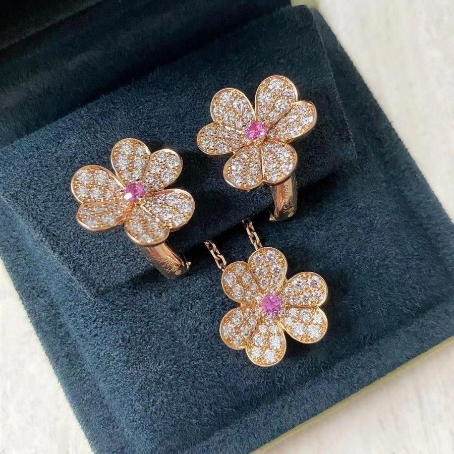 [AuraEcho]FRIVOLE PINK GOLD FLOWER DIAMOND EARRINGS
